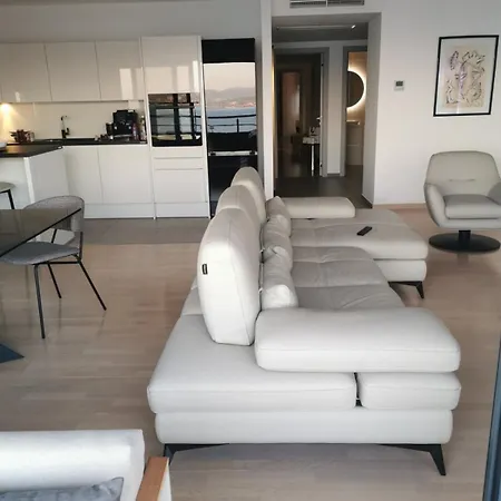 Zora - Free Swimming Pool And Garage Parking * Opatija